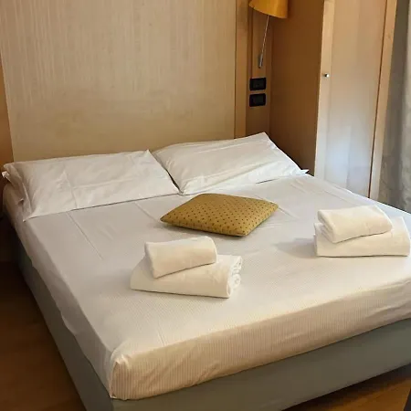 Ξενοδοχείο Hotel Centrale Τζεσόλο Λίντο