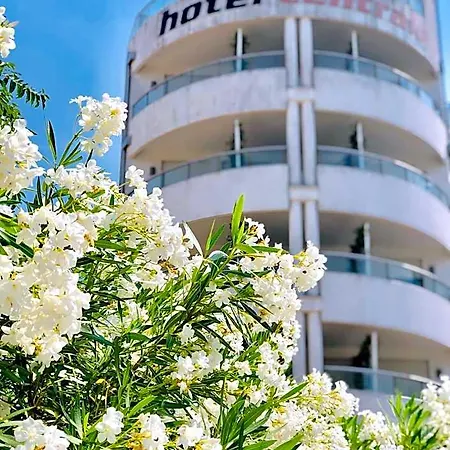 Hotel Centrale 3*