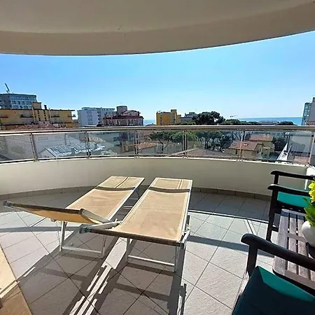 Hotel Centrale فندق