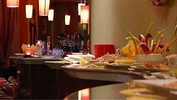 中央酒店 3*