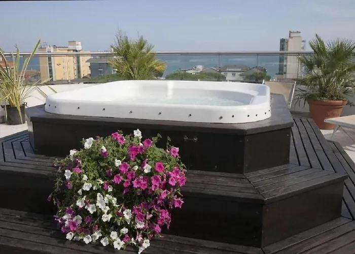 Hotel Centrale Szálloda 3*