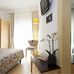 Hotel Centrale 호텔 3*